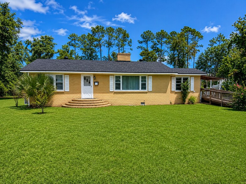 Primary Photo Of 1616 E Park Ave, Valdosta Multifamily For Sale