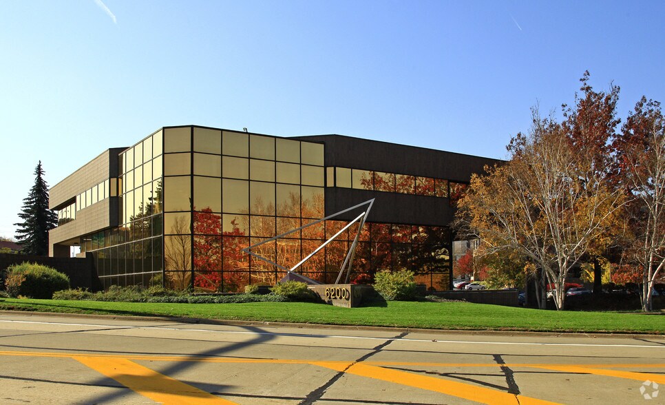 More Photos Of 6200 Rockside Woods Blvd, Independence Office For Lease