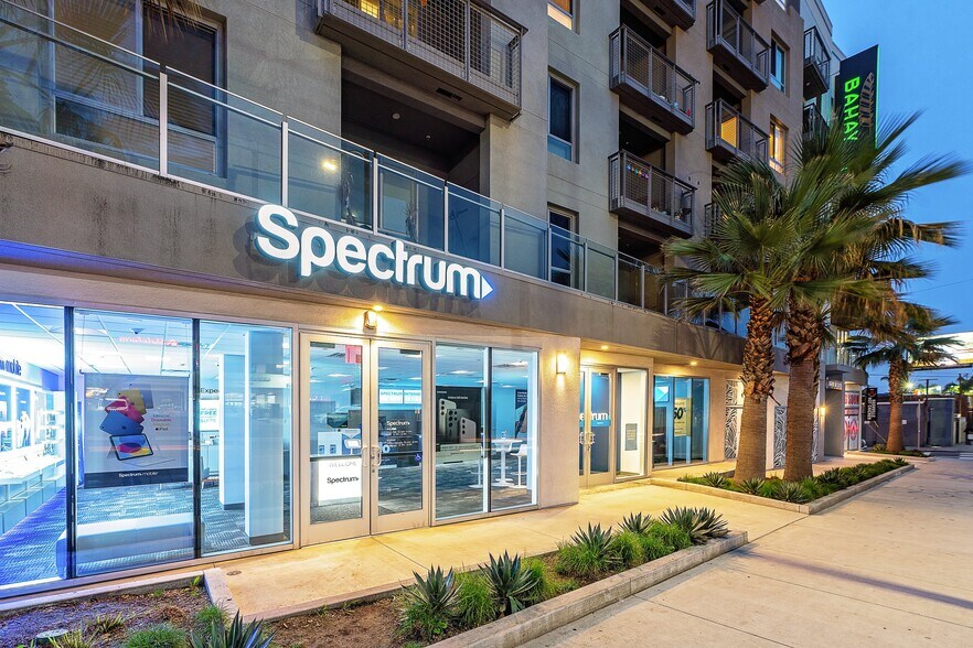 More Photos Of 330 N Westlake Ave, Los Angeles Apartments For Lease