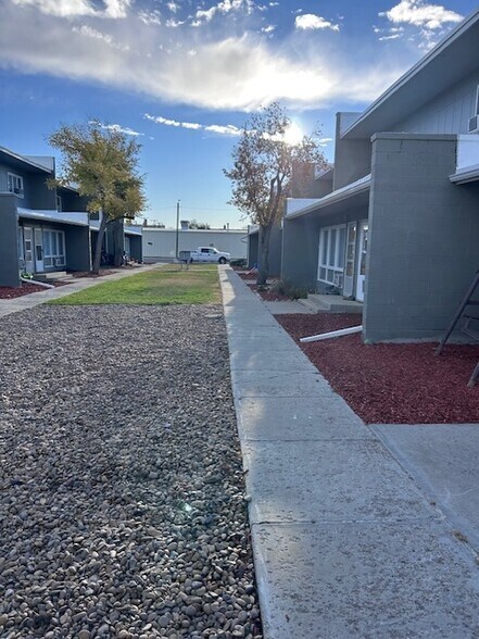 More Photos Of 232 S 7th St, Glasgow Apartments For Sale