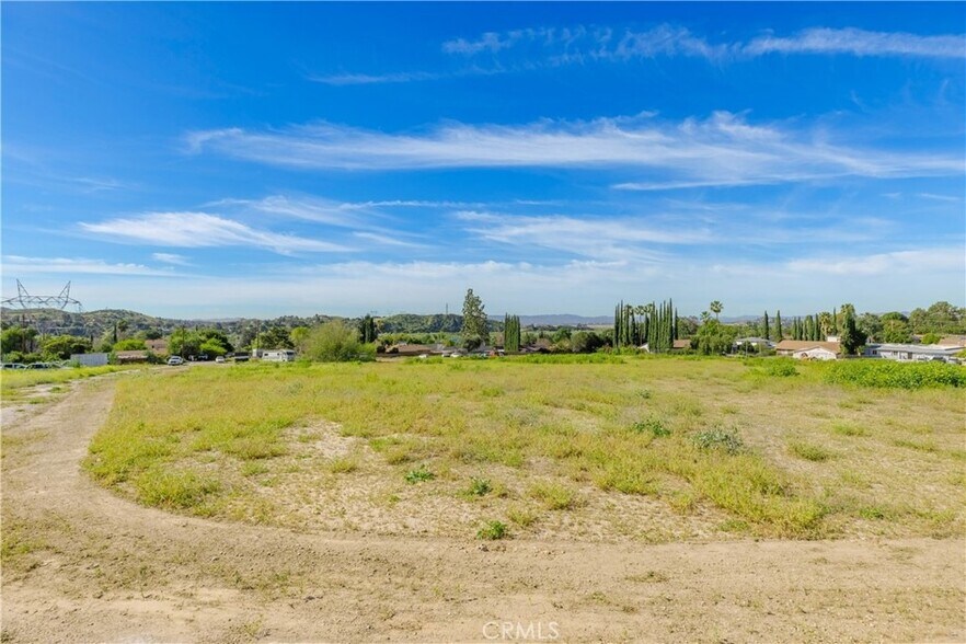 More Photos Of 11326 Wheatland Ave, Sylmar Land For Sale