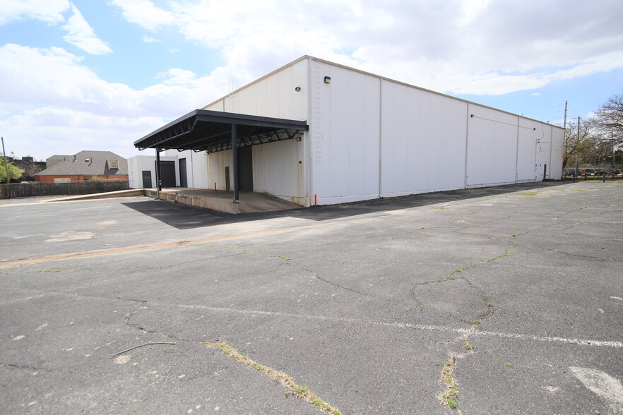 Primary Photo Of 5600 N Western Ave, Oklahoma City Warehouse For Lease