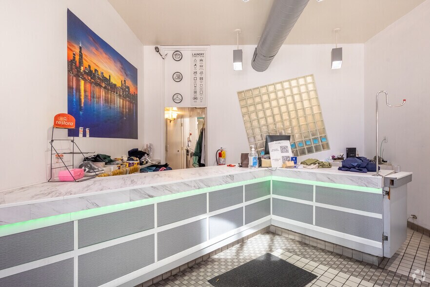 More Photos Of 634-636 N Orleans St, Chicago Apartments For Sale