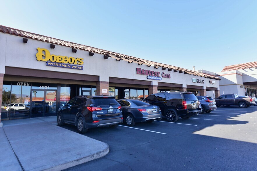 More Photos Of 4811-4945 W Craig Rd, Las Vegas Unknown For Lease