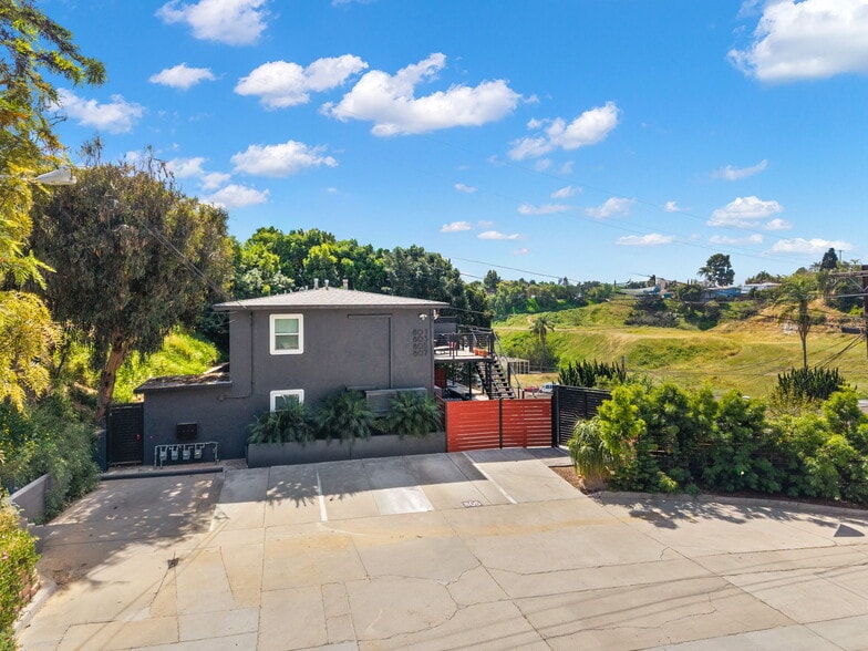 More Photos Of 801-807 Torrance St, San Diego Apartments For Sale