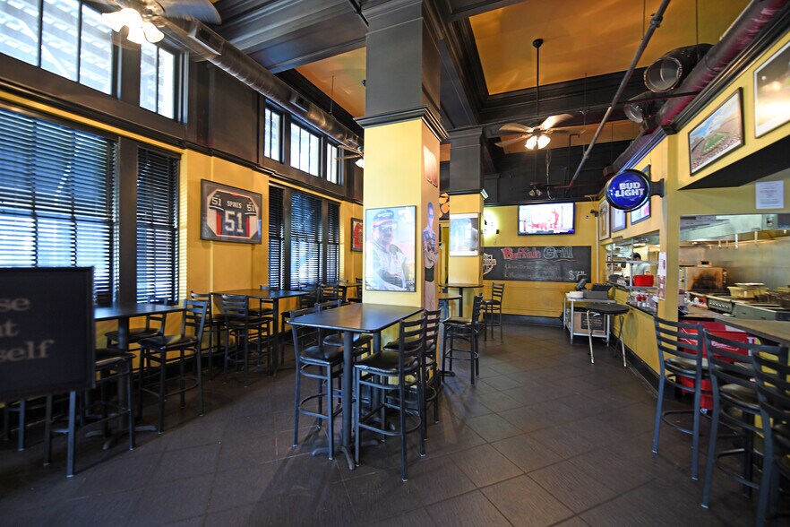 More Photos Of 327 Main St, Greenwood Office For Sale