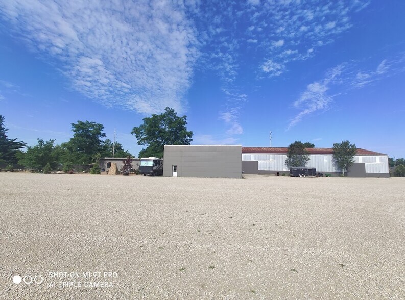 More Photos Of 601 Hyde St, Kalkaska Warehouse For Sale