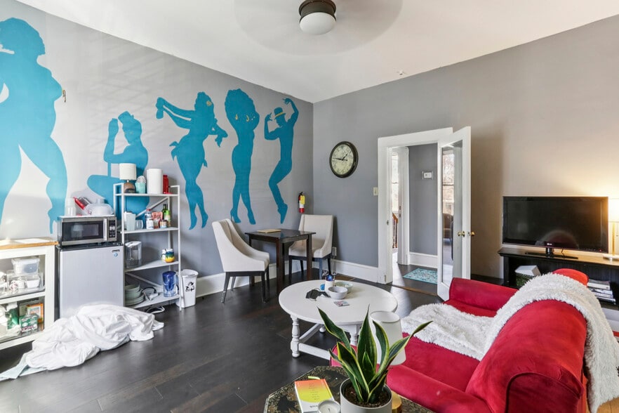 More Photos Of 1259 Metropolitan Ave SE, Atlanta Office For Sale