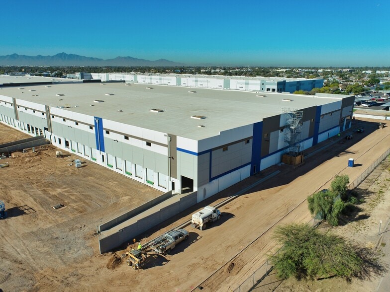 Primary Photo Of 4375 N 45th Ave, Phoenix Unknown For Lease