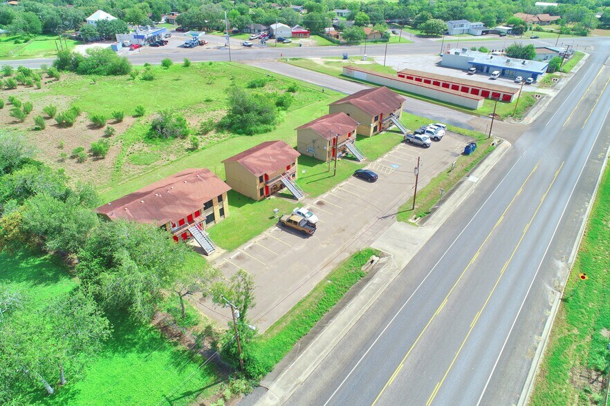 Primary Photo Of 303-511 E Reagan Rd, Beeville Multifamily For Sale