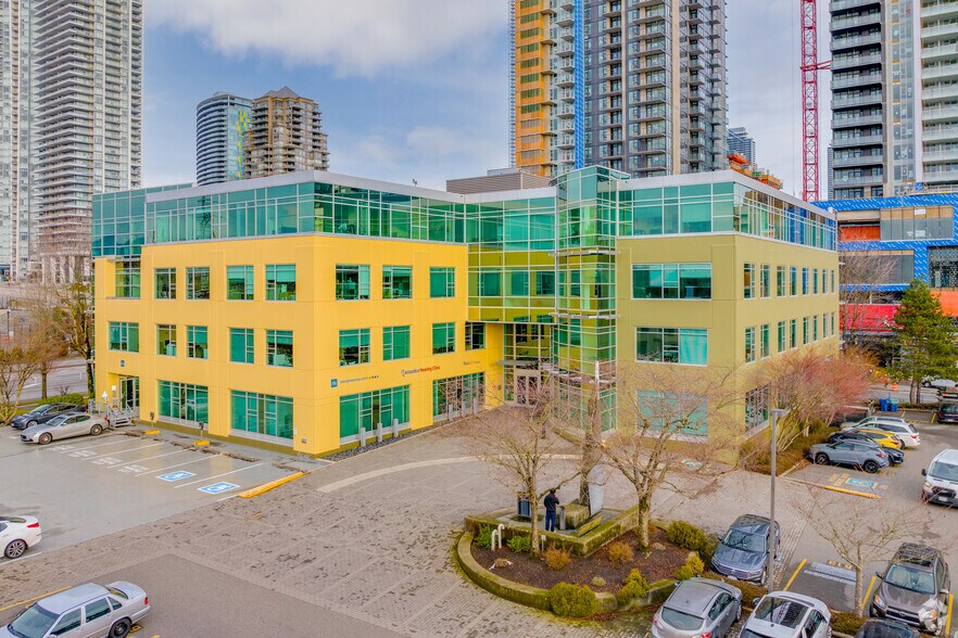 More Photos Of 3999 Henning Dr, Burnaby Office For Lease