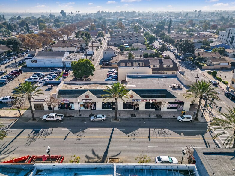 More Photos Of 413 W Whittier Blvd, Montebello General Retail For Sale