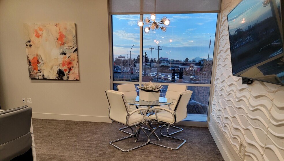 More Photos Of 1280 Bridge St, Yuba City Storefront Retail Office For Lease