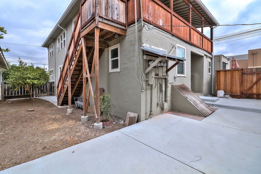 More Photos Of 66 3rd St, Gilroy Apartments For Sale