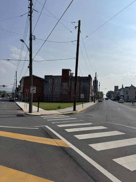 More Photos Of 45 Valley St, Lewistown Land For Lease