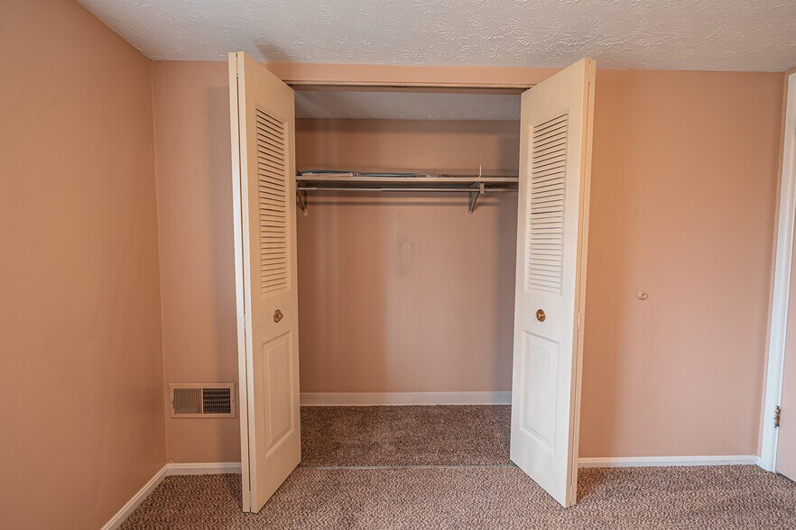 More Photos Of 545 Goucher St, Johnstown Apartments For Sale