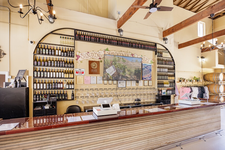 More Photos Of 2286 Sunshine Mountain Rd, San Marcos Winery Vineyard For Sale