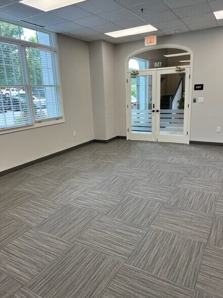 More Photos Of 3800 Mansell Rd, Alpharetta Loft Creative Space For Lease