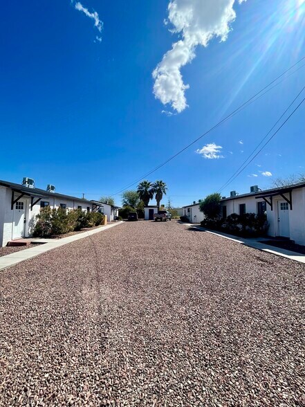 More Photos Of 2714 N Hopi Pl, Tucson Apartments For Sale
