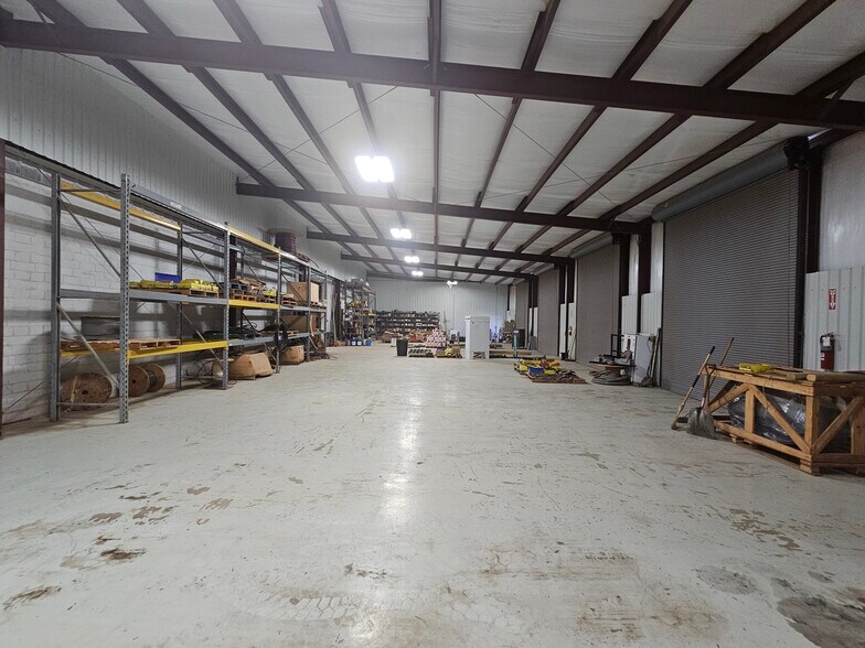 More Photos Of 110 CR 141, Sweetwater Warehouse For Sale