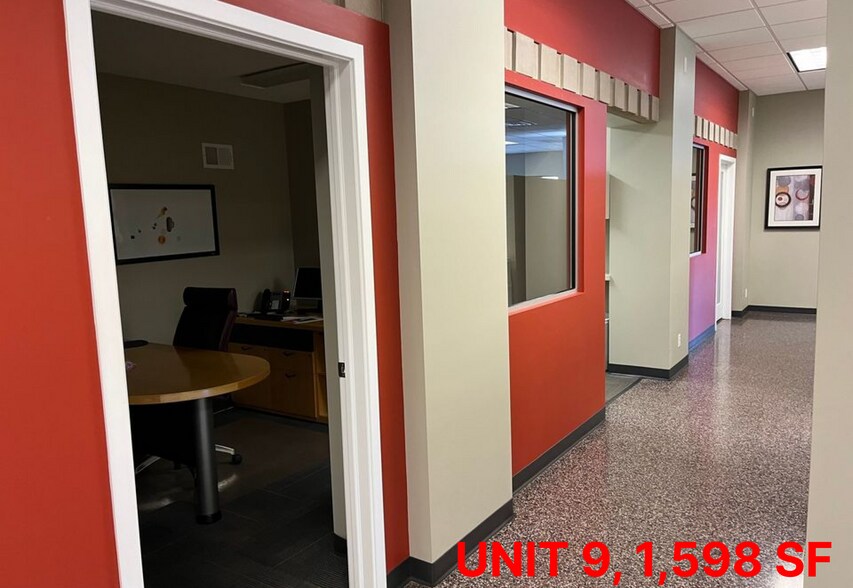 More Photos Of 12827 Frankstown Rd, Pittsburgh Auto Dealership For Lease