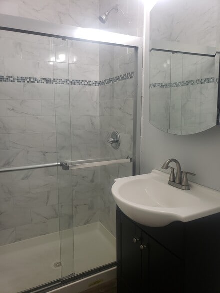 More Photos Of 422 McGrath Hwy, Somerville Apartments For Sale