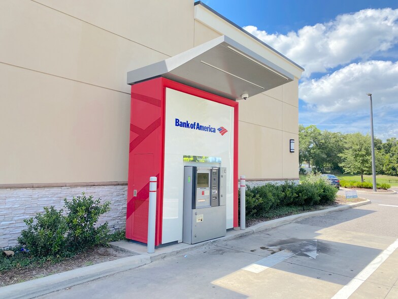 More Photos Of 1620 Rock Springs Rd, Apopka Storefront For Sale