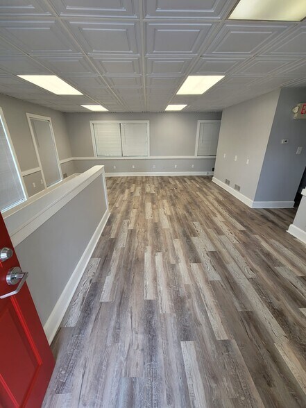 More Photos Of 6463 Church St, Riverdale Office For Sale