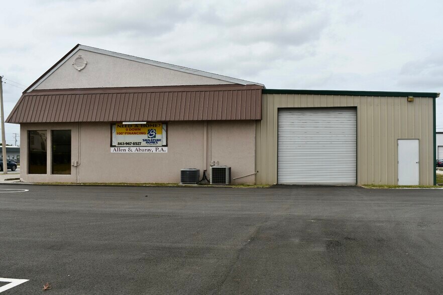 More Photos Of 522 Magnolia Ave, Auburndale Office For Sale