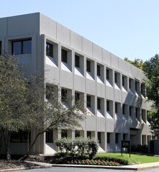 More Photos Of 101 College Rd E, Princeton Medical For Lease