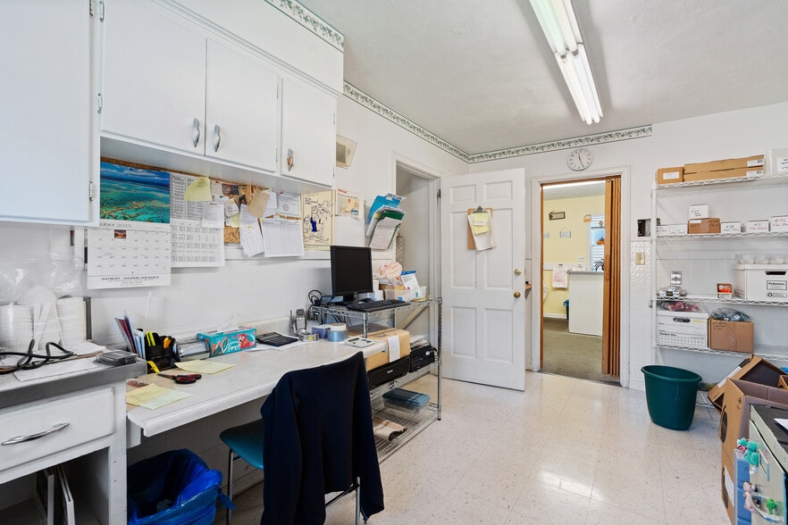 More Photos Of 3341 Dayton-xenia Rd, Dayton Storefront Retail Office For Sale