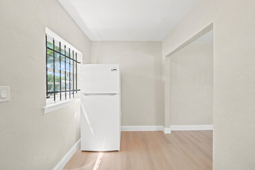 More Photos Of 1992 NW 56th St, Miami Apartments For Sale