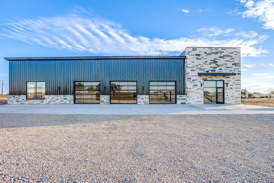 More Photos Of 4939 Fm 920, Weatherford Flex For Sale