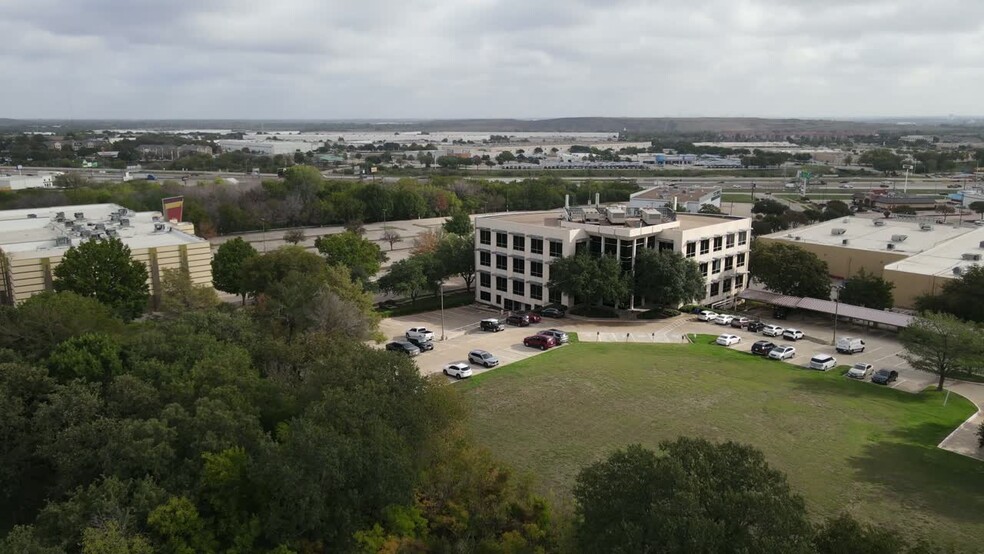 Primary Photo Of 417 Oakbend Dr, Lewisville Office For Lease