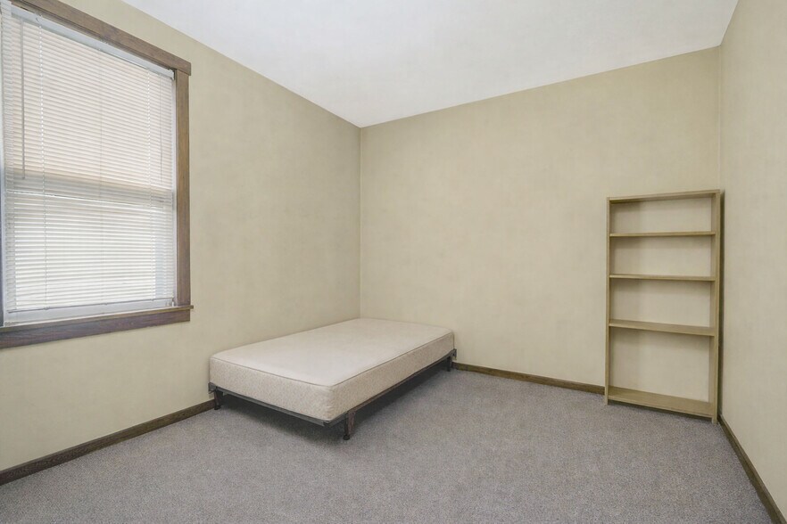 More Photos Of 58 Van Riper St, Staten Island Land For Sale
