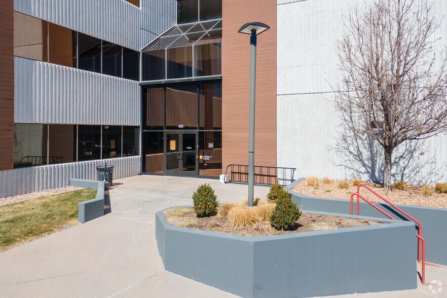 More Photos Of 405 Urban St, Lakewood Office For Lease