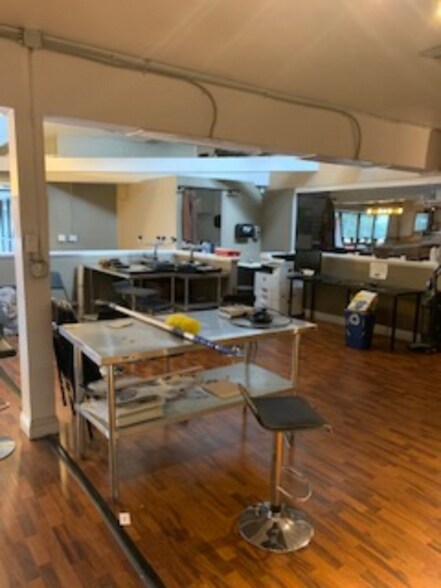 More Photos Of 2815 W Sunset Blvd, Los Angeles Unknown For Lease