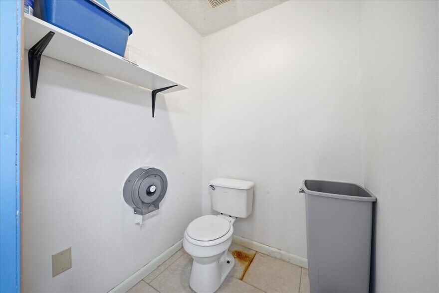 More Photos Of 1330 Knox McRae Dr, Titusville Schools For Sale