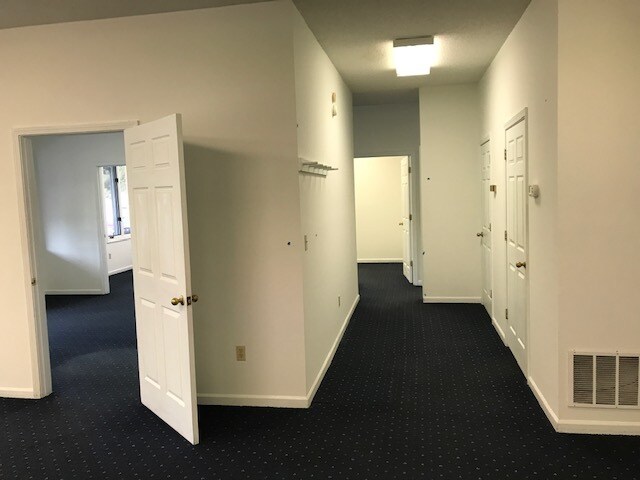 More Photos Of 770 Patton Ave, Asheville Storefront Retail Office For Lease