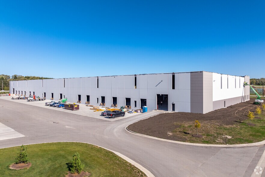 More Photos Of 4300 Carly Ave, Caledonia Industrial For Lease