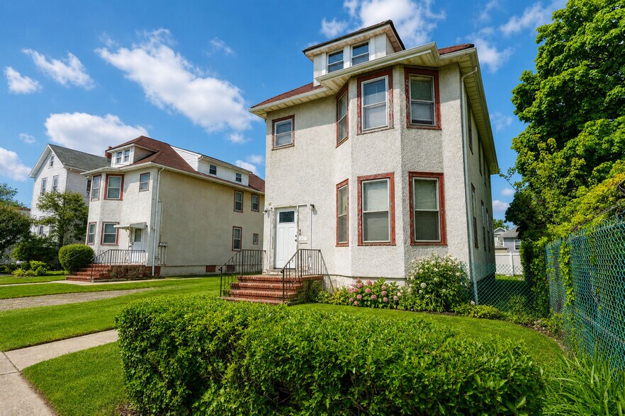 More Photos Of 58 Van Riper St, Staten Island Land For Sale