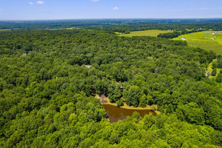 More Photos Of 5455 Plantation Rd, Sunbury Lodge Meeting Hall For Sale