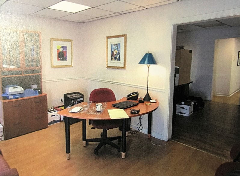 More Photos Of 245 Union St, Lodi Office For Sale