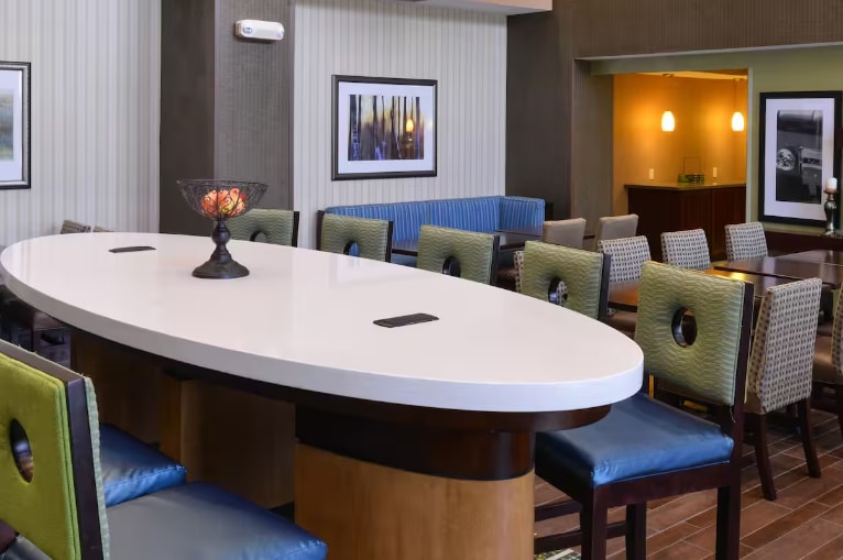 More Photos Of 5723 Heritage Crossing Dr, Glen Carbon Hotel For Sale