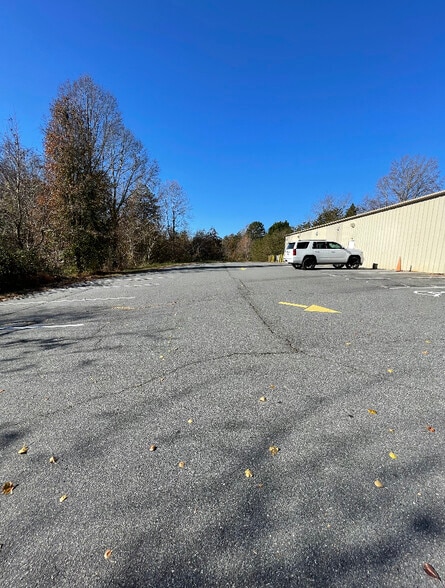 More Photos Of 4175 Moat Dr, Winston-Salem Religious Facility For Sale
