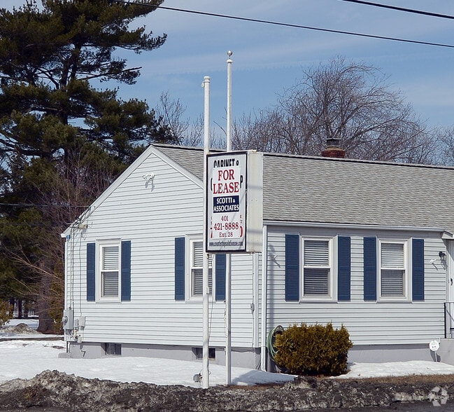 More Photos Of 1647 Post Rd, Warwick Freestanding For Sale