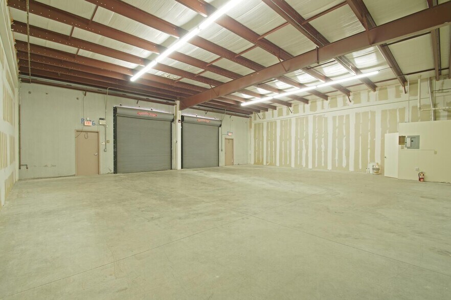 More Photos Of 1525 NW 3rd St, Deerfield Beach Unknown For Lease