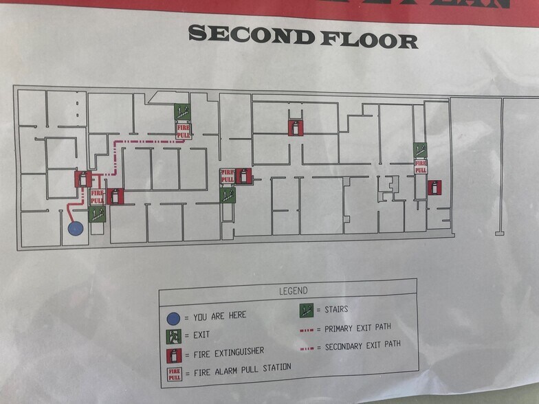 More Photos Of 6404 Maccorkle Ave, Saint Albans Office For Lease