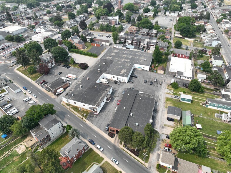 More Photos Of 50 N Harrison St, York Warehouse For Sale
