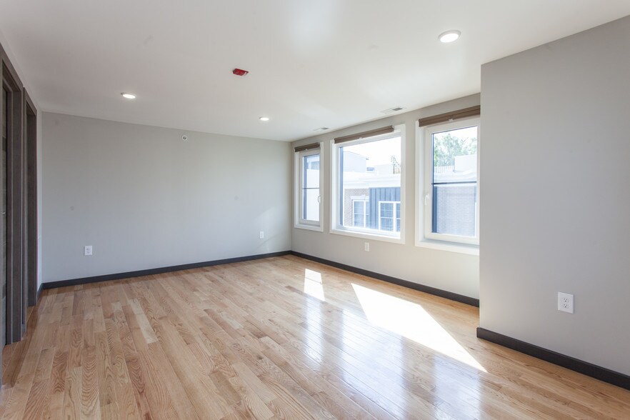 More Photos Of 2541 Montrose St, Philadelphia Apartments For Sale
